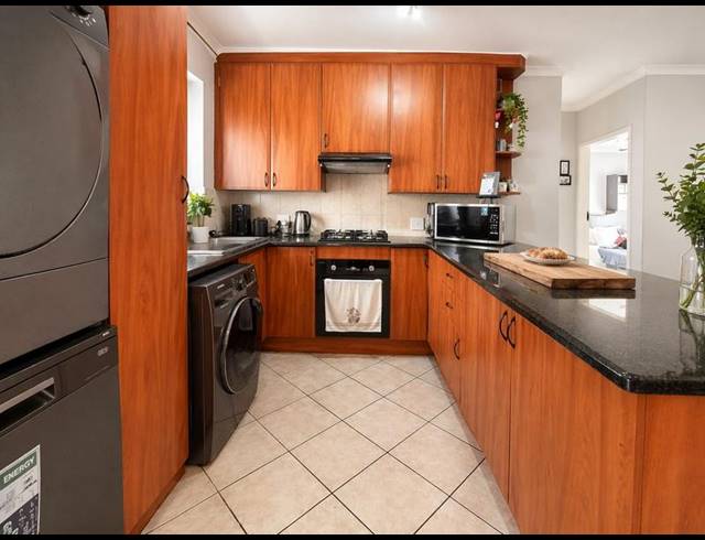 2 BEDROOM APARTMENT FOR SALE IN CELTISDAL